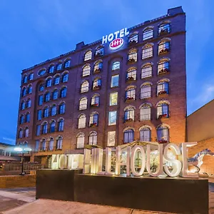 Hill House Usaquen Aparthotel
